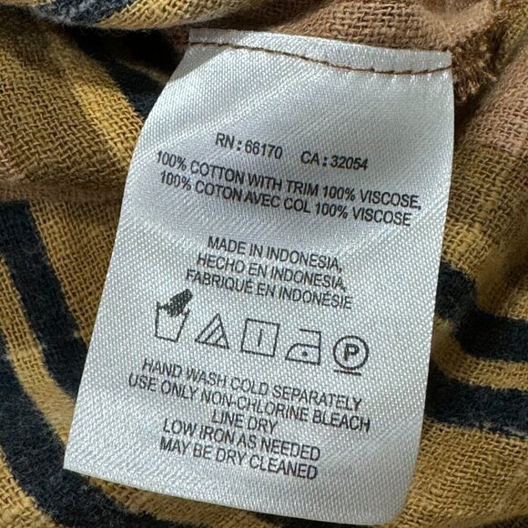 Free People Castaway Striped Button Front Long Sleeve Crochet Trim Boho Top Sz M - Picture 12 of 15